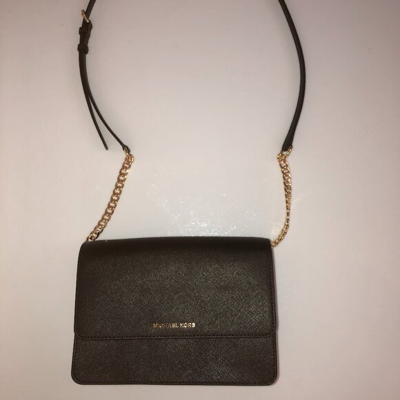 Michael Kors - Daniela Large Saffiano Leather Crossbody Bag - Picture 4 of 16